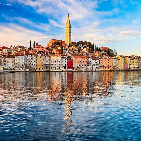 Studios Barre With Jacuzzi Rovinj